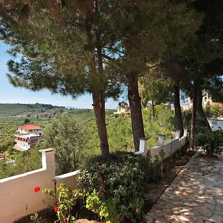 Zante View Family 6 Apartmán